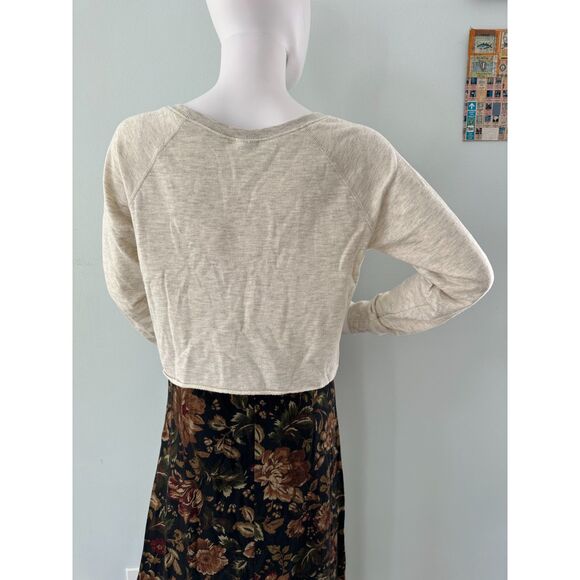 Disney Tinker Bell Crop Top Sweatshirt Long Sleeve Shirt Tinkerbell size M - Picture 4 of 6